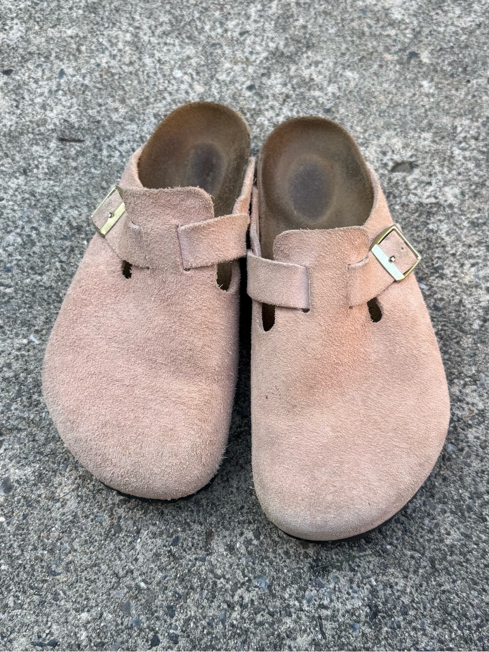BIRKENSTOCK Boston Suede Clogs Taupe EU 39 / US 8–8.5 Regular Fit